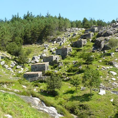 Atico Laxe Grande Apartment A Guarda Bagian luar foto