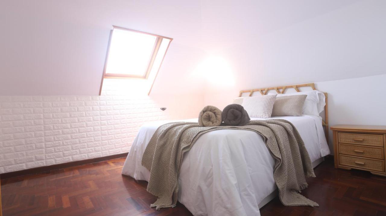 Atico Laxe Grande Apartment A Guarda Bagian luar foto