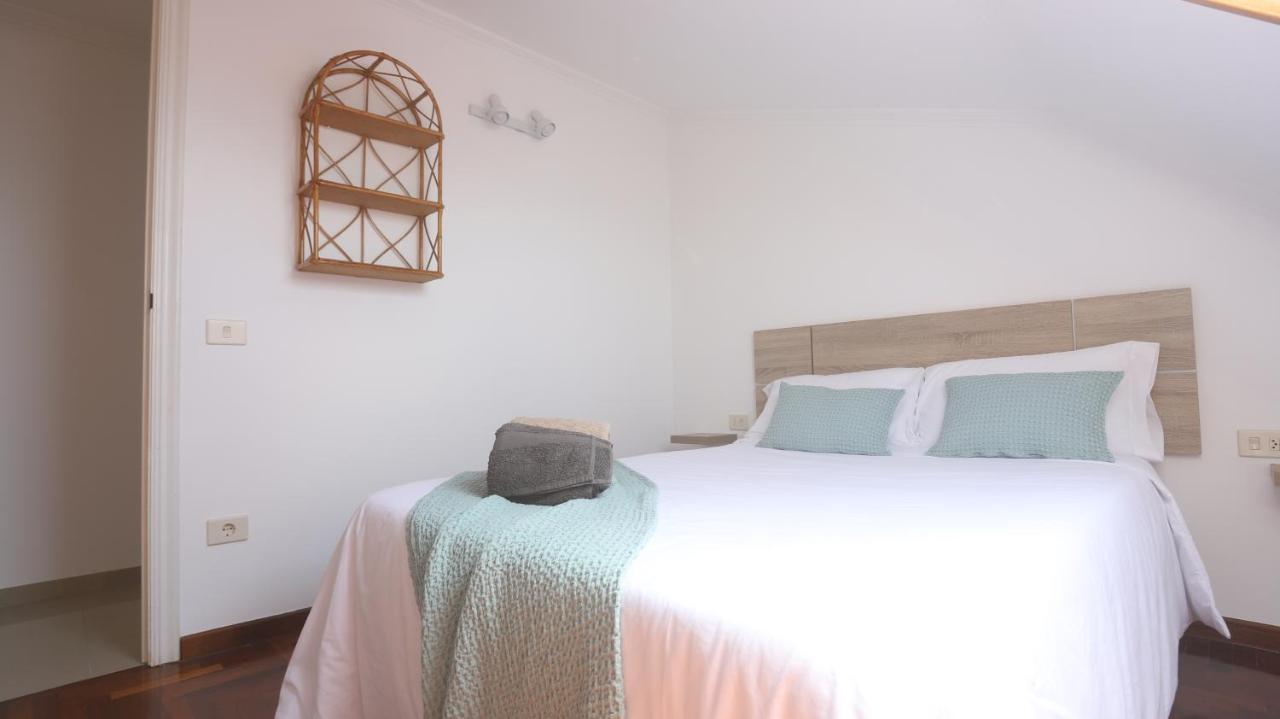 Atico Laxe Grande Apartment A Guarda Bagian luar foto