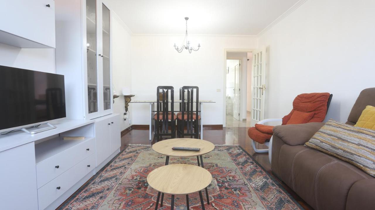 Atico Laxe Grande Apartment A Guarda Bagian luar foto