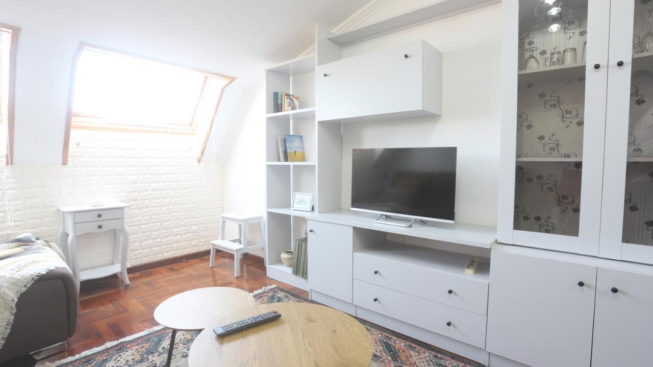 Atico Laxe Grande Apartment A Guarda Bagian luar foto