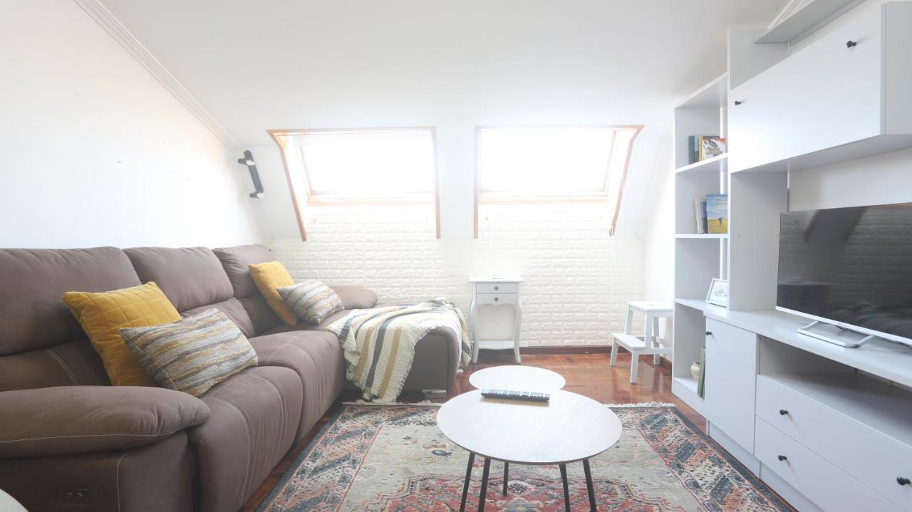 Atico Laxe Grande Apartment A Guarda Bagian luar foto
