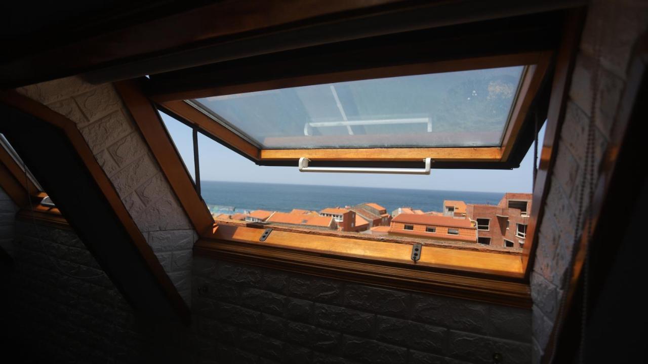 Atico Laxe Grande Apartment A Guarda Bagian luar foto