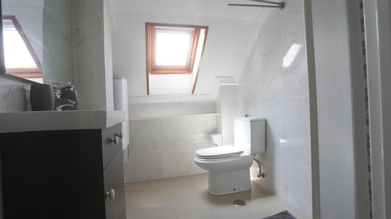 Atico Laxe Grande Apartment A Guarda Bagian luar foto